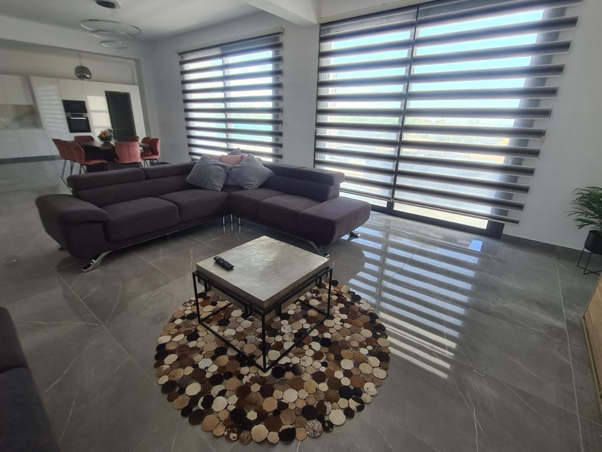 Eva Luxury Villa Lachi Exterior foto
